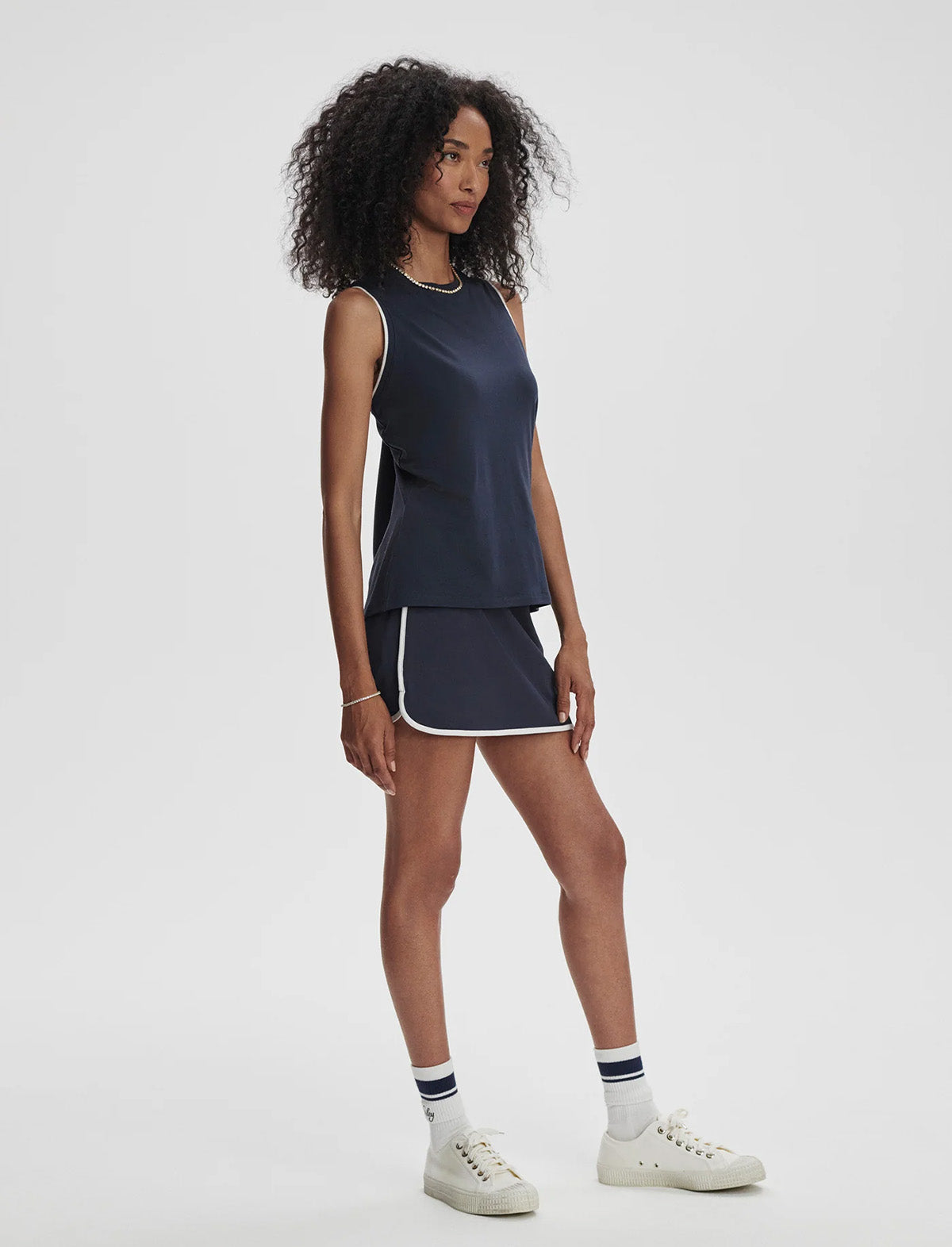 VARLEY Arton Performance Tank in Blue Nights/White