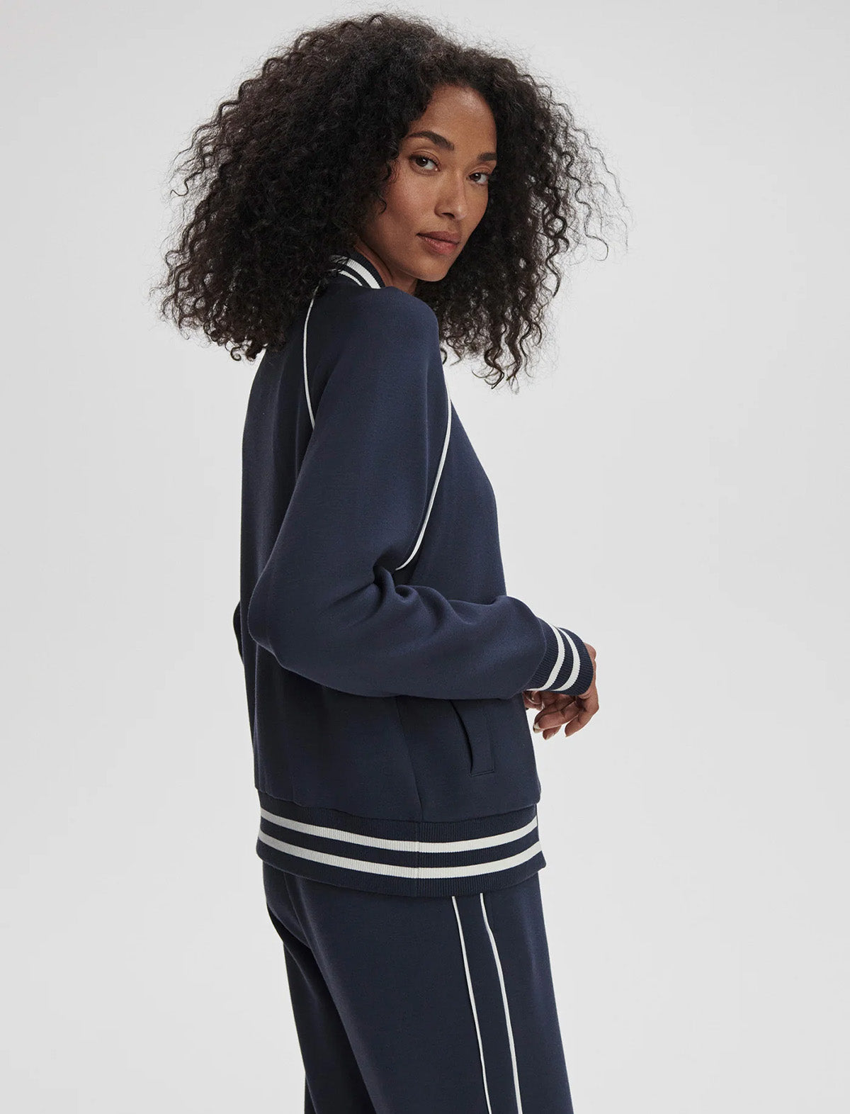 VARLEY Jepson Club Jacket in Navy