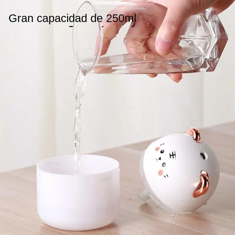 Desktop Humidifier With Colorful Ambient Light 250ml Capacity Aroma Diffuser for Home Aromatherapy Humidifiers Diffusers Bedroom