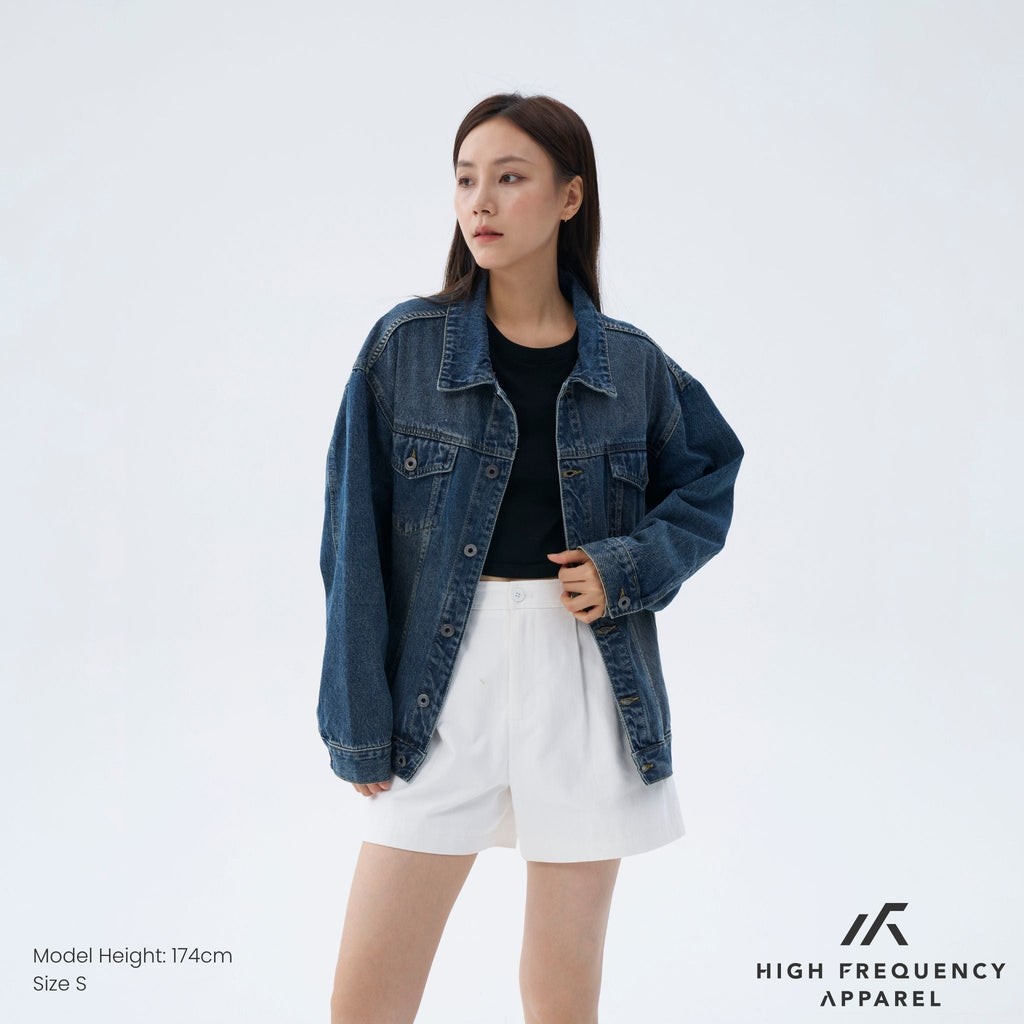 Unisex Oversized Denim Jacket – Timeless Relaxed Fit