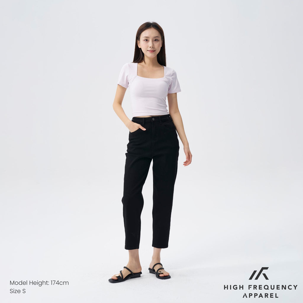 BW High Waisted Ankle-Length Mom Denim Jeans