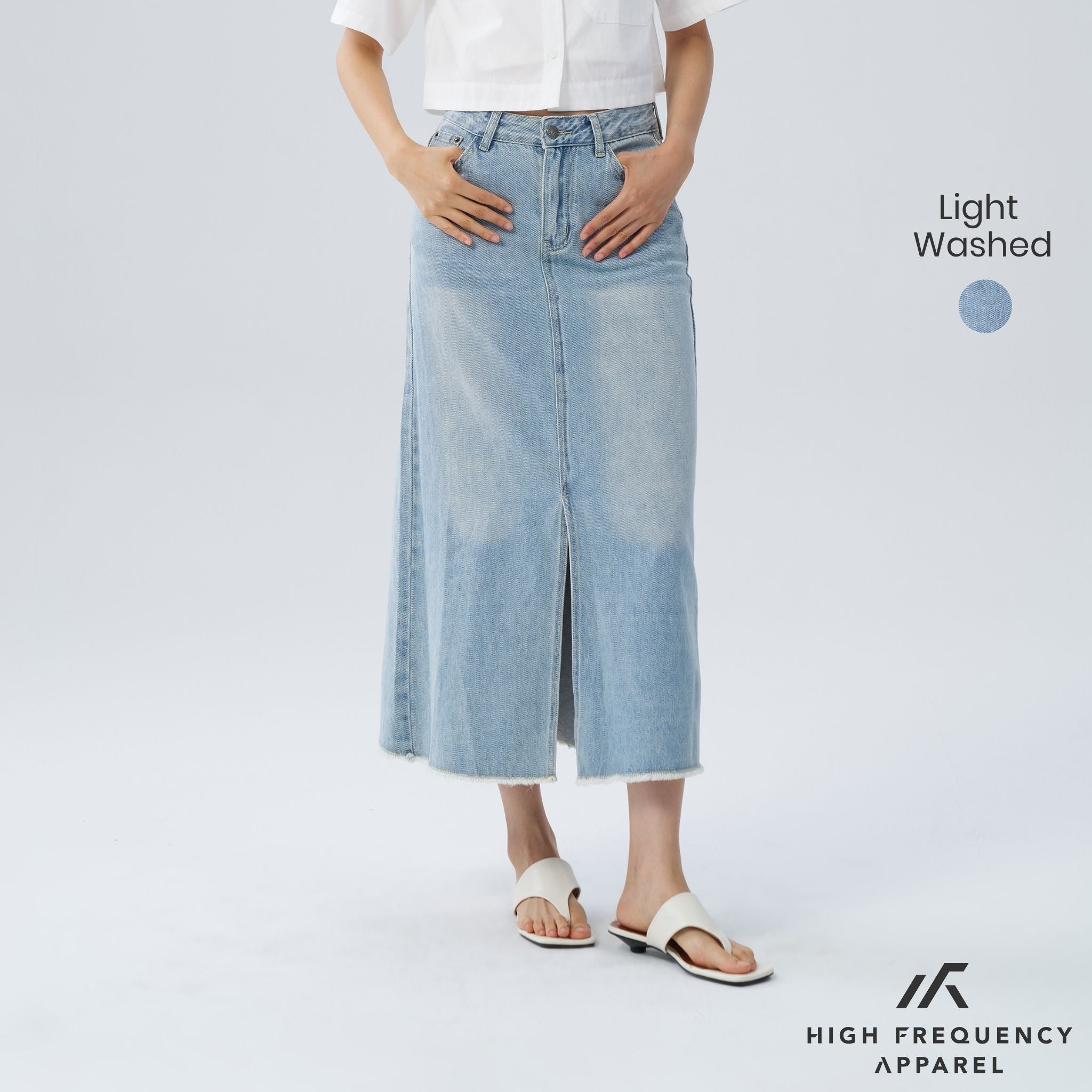 Frayed Mid-Waisted Maxi Denim Skirt With Front Slit