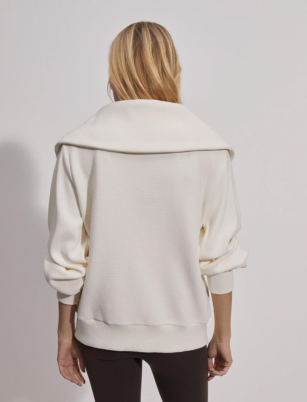 VARLEY Vine Half-Zip Pullover In Ivory
