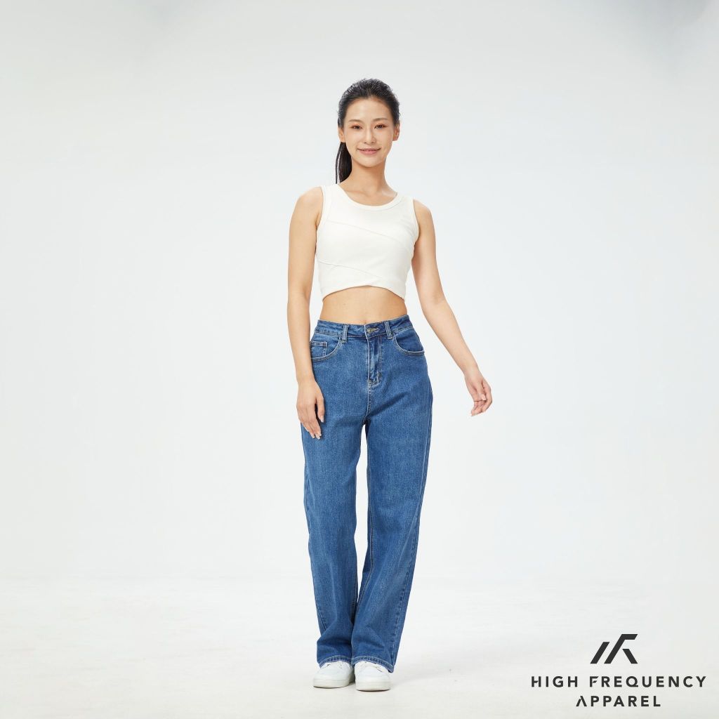 Mid Waisted Straight Cut Stretch Denim Jeans