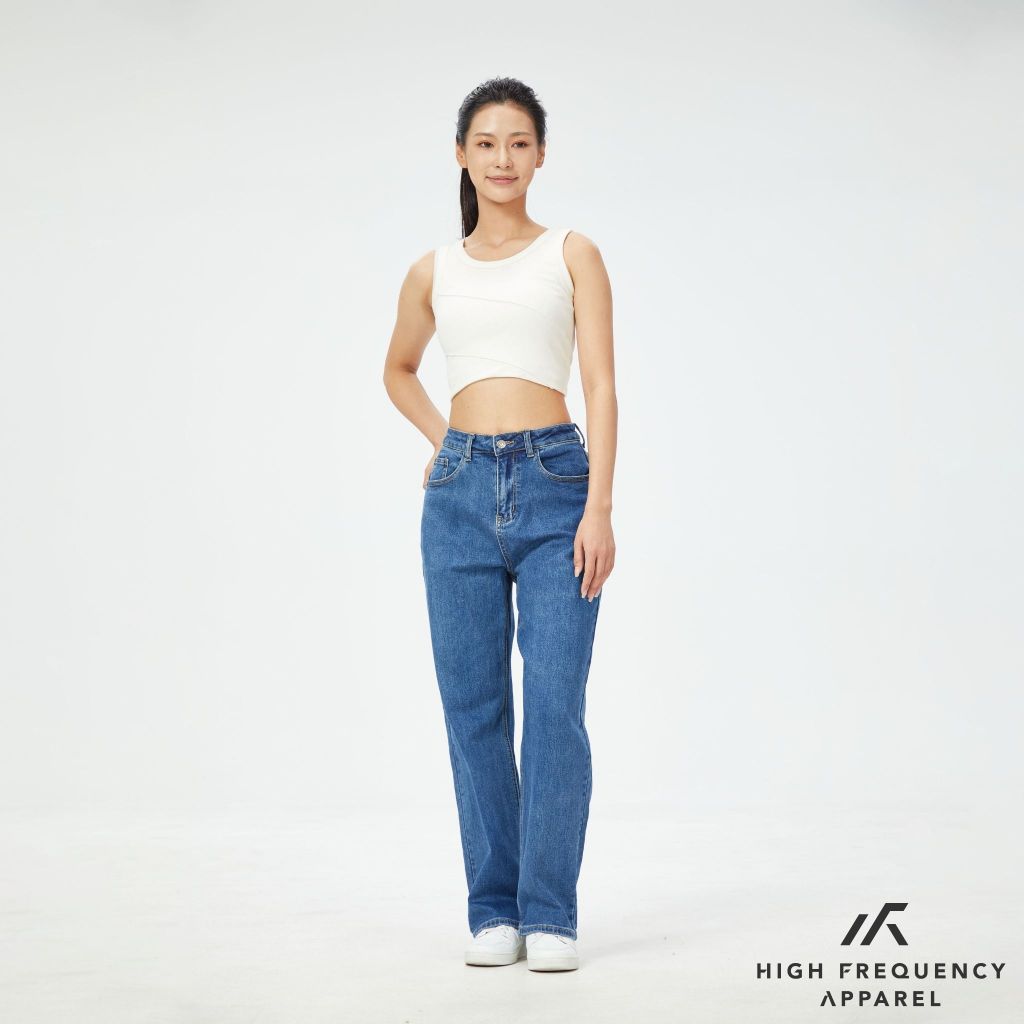 Mid Waisted Straight Cut Stretch Denim Jeans